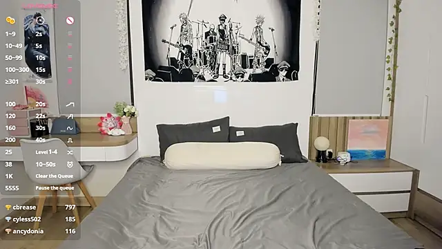 Snapshot of gabby_little chatting on 01/31/26, 07:11 gabby little online show from 01/31/26, 07:11