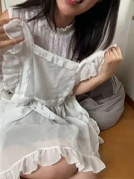 Snapshot of siichan-ta chatting on 09/24/25, 04:38 siichan-ta online show from 09/24/25, 04:38