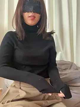 Snapshot of siichan-ta chatting on 10/30/25, 12:23 siichan-ta online show from 10/30/25, 12:23