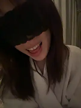 Snapshot of siichan-ta chatting on 02/20/26, 04:51 siichan-ta online show from 02/20/26, 04:51