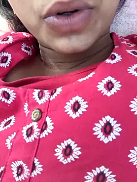 Snapshot of telugu_roja_099 chatting on 11/14/25, 08:57 telugu roja 099 online show from 11/14/25, 08:57