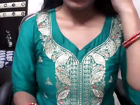 Snapshot of Lalita_thakur chatting on 09/29/25, 06:02 Lalita thakur online show from 09/29/25, 06:02