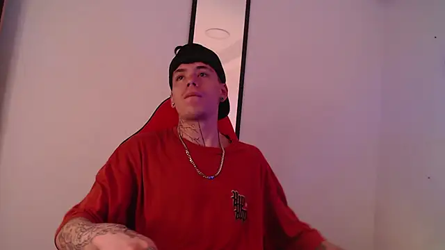 Anhonymus  online show from 09/26/25, 03:54