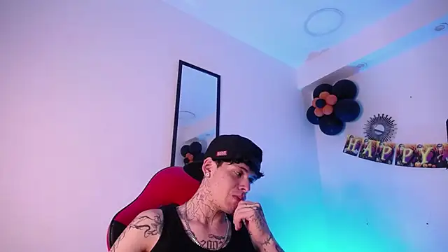 Anhonymus  online show from 10/23/25, 03:50