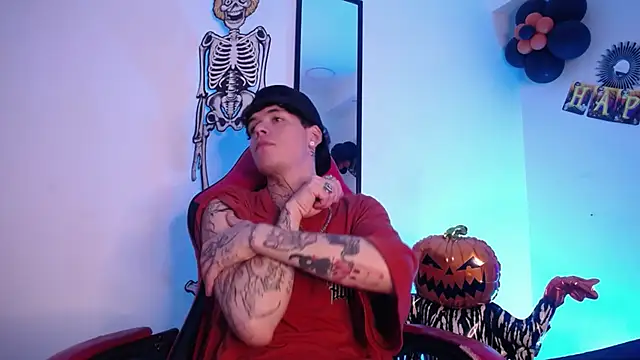 Anhonymus  online show from 10/29/25, 03:42