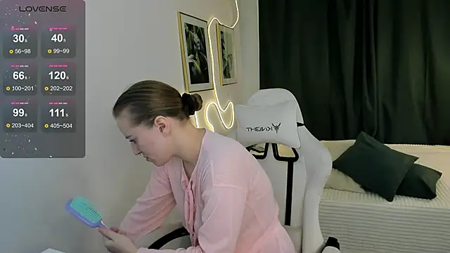 Alice Cire online show from 01/12/26, 05:18