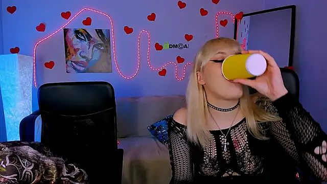 Snapshot of kitniss_dreamy chatting on 02/23/26, 08:28 kitniss dreamy online show from 02/23/26, 08:28