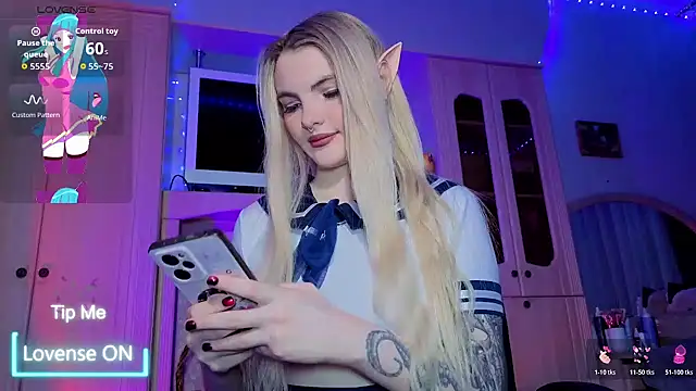 Snapshot of Wicked_cookie chatting on 03/08/26, 07:17 Wicked cookie online show from 03/08/26, 07:17