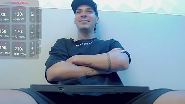 Snapshot of yankees_ chatting on 10/05/25, 01:09 yankees online show from 10/05/25, 01:09