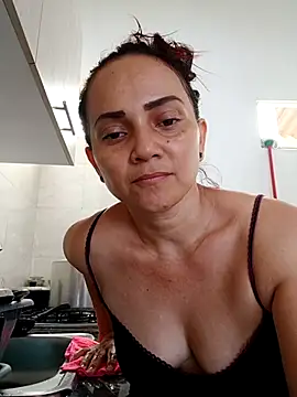 Snapshot of Amanda39 chatting on 04/19/26, 03:22 Amanda39 online show from 04/19/26, 03:22