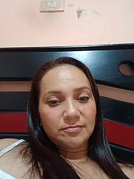 Amanda39 online show from 06/25/26, 05:23