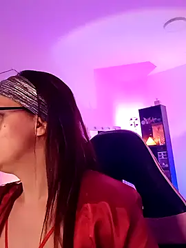 AngelinRedLatina online show from 04/07/26, 09:26