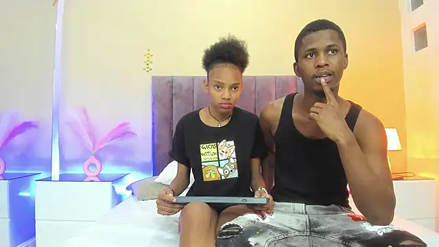 Kiaraa y Her Crazy online show from 01/14/26, 04:29