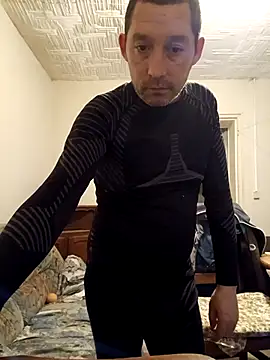 frederic198 online show from 11/09/25, 08:29