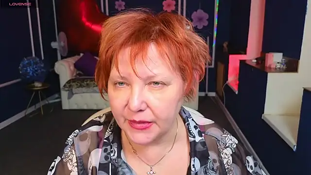 Kira Kenett online show from 04/27/26, 07:45
