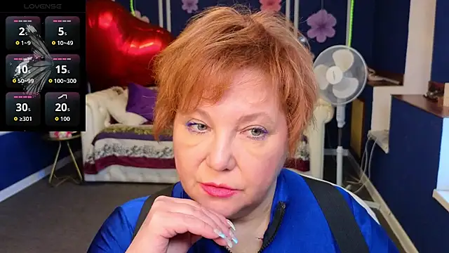 Snapshot of Kira_Kenett chatting on 05/27/26, 05:04 Kira Kenett online show from 05/27/26, 05:04
