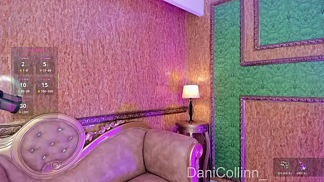 DaniCollinn  online show from 10/04/25, 07:34