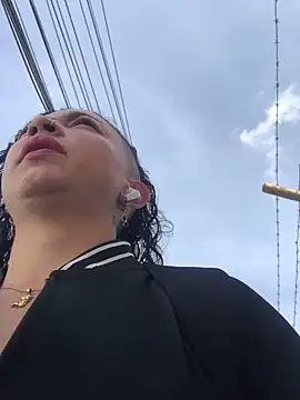 Paris 11 online show from 09/16/25, 01:12