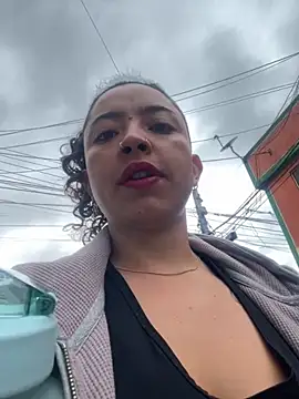 Paris 11 online show from 09/18/25, 01:57