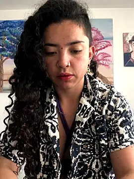 Paris 11 online show from 11/11/25, 02:17