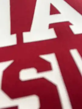 TiffanyyLam online show from 09/18/25, 11:23