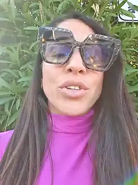 sexy7883 online show from 10/27/25, 01:37