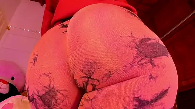 Snapshot of Gabby_Haze chatting on 05/15/26, 11:12 Gabby Haze online show from 05/15/26, 11:12