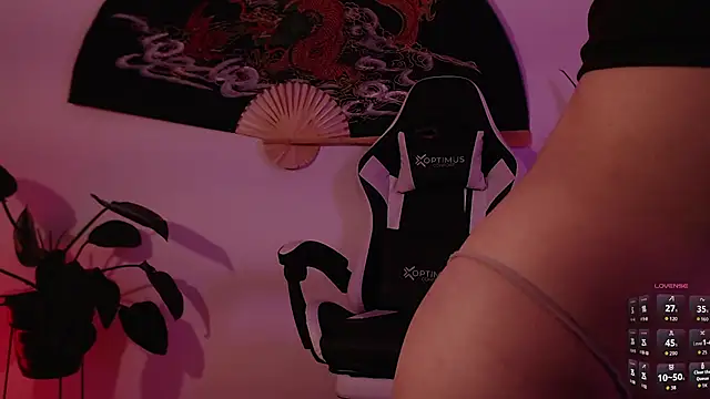 Ellyuwuw online show from 02/27/26, 01:27