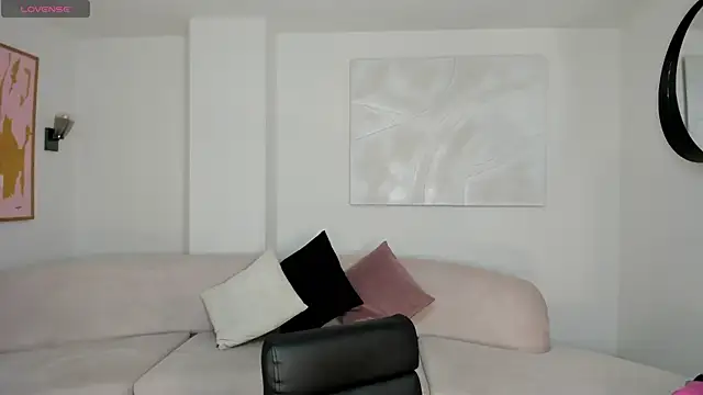 LaurentConnor online show from 10/12/25, 11:26