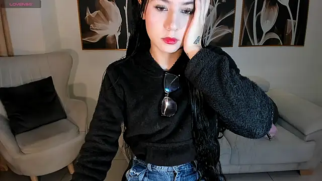 LaurentConnor online show from 10/16/25, 03:29