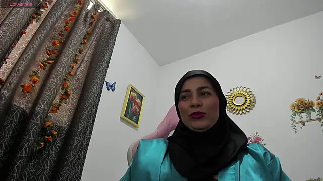 Snapshot of dalila_kemur chatting on 04/08/26, 08:53 dalila kemur online show from 04/08/26, 08:53