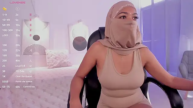 Snapshot of Yuli_arabic chatting on 02/10/26, 06:56 Yuli arabic online show from 02/10/26, 06:56