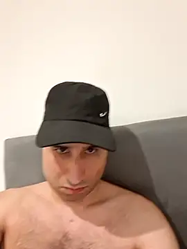 Snapshot of alexfn10 chatting on 03/21/26, 09:18 alexfn10 online show from 03/21/26, 09:18