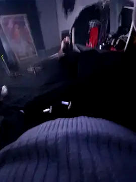 johnboones10 online show from 12/20/25, 12:12