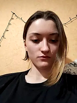 Snapshot of LillySvon chatting on 04/11/26, 06:12 LillySvon online show from 04/11/26, 06:12