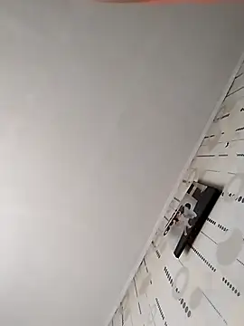 couplebest1 online show from 09/13/25, 12:49