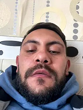 couplebest1 online show from 12/15/25, 11:36