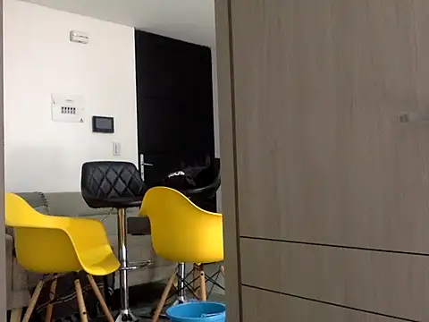 Snapshot of KianxxTeach chatting on 09/30/25, 03:28 KianxxTeach online show from 09/30/25, 03:28