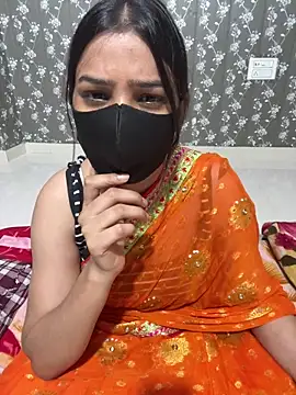 Snapshot of Sex_Queen_aaraya chatting on 05/05/26, 01:41 Sex Queen aaraya online show from 05/05/26, 01:41