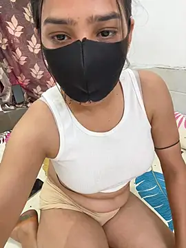 Snapshot of Sex_Queen_aaraya chatting on 05/11/26, 10:21 Sex Queen aaraya online show from 05/11/26, 10:21