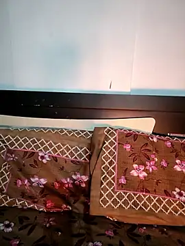 Deepa Sharma143 online show from 01/10/26, 01:40