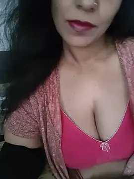Deepa Sharma143 online show from 06/02/26, 01:40