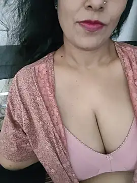 Deepa Sharma143 online show from 06/11/26, 08:34
