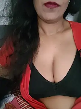 Deepa Sharma143 online show from 06/14/26, 06:04