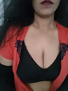 Deepa Sharma143 online show from 06/25/26, 01:38