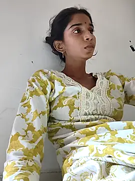 Snapshot of Hot-Soniya2 chatting on 09/10/25, 09:53 Hot-Soniya2 online show from 09/10/25, 09:53