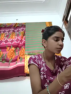 Hot-Soniya2 online show from 11/05/25, 06:13