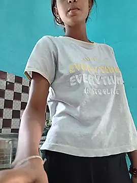 Hot-Soniya2 online show from 11/23/25, 06:02