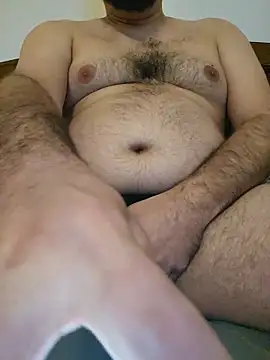 Snapshot of DTC51 chatting on 12/14/25, 10:09 DTC51 online show from 12/14/25, 10:09