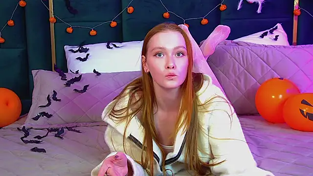 AgataFoxley online show from 10/23/25, 06:17